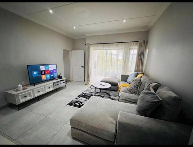2 BEDROOM PROPERTY TO RENT IN BRYANSTON